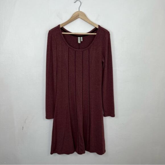 Sahalie Red Long Sleeve Exposed Seam Dress Size Small - Picture 14 of 14